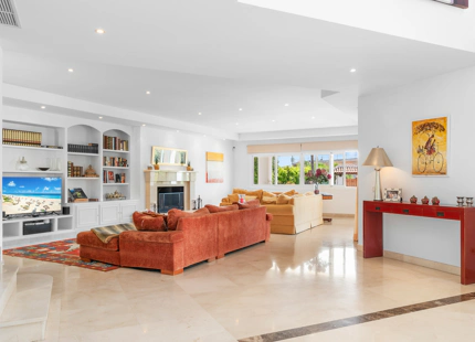 CHARMING ANDALUSIAN VILLA WITH SEA VIEWS IN EL PARAÍSO ALTO, BENAHAVÍS