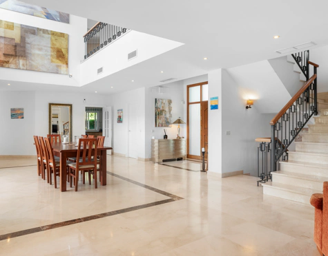 CHARMING ANDALUSIAN VILLA WITH SEA VIEWS IN EL PARAÍSO ALTO, BENAHAVÍS