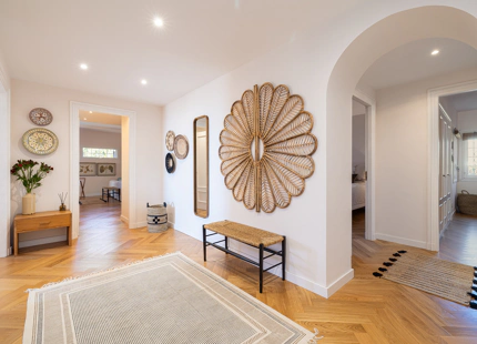 ELEGANT 3-BEDROOM GROUND-FLOOR APARTMENT IN NUEVA ANDALUCÍA