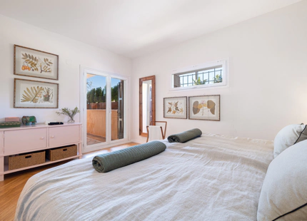 ELEGANT 3-BEDROOM GROUND-FLOOR APARTMENT IN NUEVA ANDALUCÍA