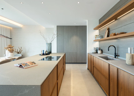 EXCEPTIONAL LUXURY VILLA WITH OUTSTANDING FEATURES IN MARBELLA EAST