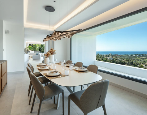 EXCEPTIONAL LUXURY VILLA WITH OUTSTANDING FEATURES IN MARBELLA EAST