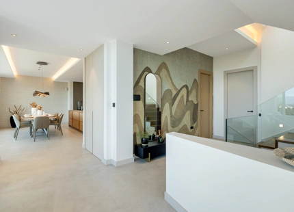 EXCEPTIONAL LUXURY VILLA WITH OUTSTANDING FEATURES IN MARBELLA EAST