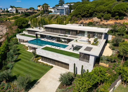 EXCEPTIONAL LUXURY MASTERPIECE VILLA IN LA RESERVA, SOTOGRANDE