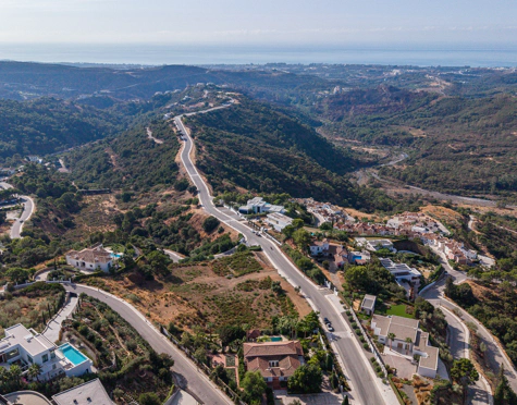 SOUTH-FACING 3.127 M² PLOT WITH PANORAMIC VIEWS IN BENAHAVÍS