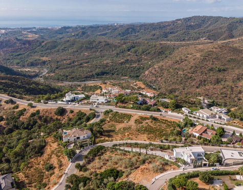 SOUTH-FACING 3.127 M² PLOT WITH PANORAMIC VIEWS IN BENAHAVÍS