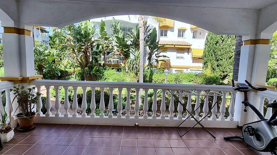 Apartment for sale in La Dama de Noche, Nueva Andalucia