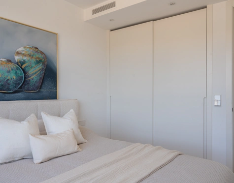 EXCEPTIONAL 4-BEDROOM TOWNHOUSE WITH PANORAMIC SEA VIEWS IN MIJAS COSTA