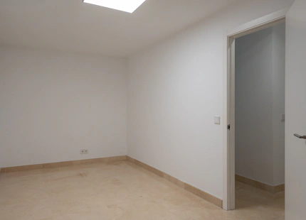 EXCEPTIONAL 4-BEDROOM TOWNHOUSE WITH PANORAMIC SEA VIEWS IN MIJAS COSTA