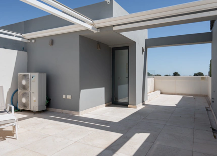 EXCEPTIONAL 4-BEDROOM TOWNHOUSE WITH PANORAMIC SEA VIEWS IN MIJAS COSTA
