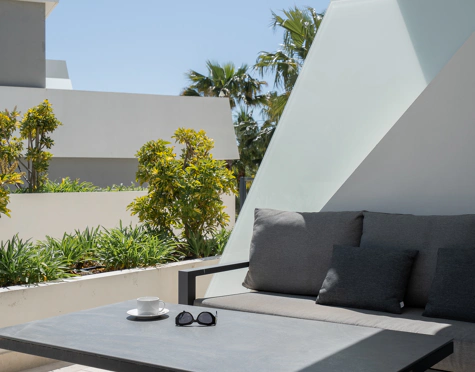 EXCEPTIONAL 4-BEDROOM TOWNHOUSE WITH PANORAMIC SEA VIEWS IN MIJAS COSTA