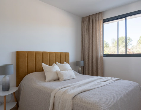 EXCEPTIONAL 4-BEDROOM TOWNHOUSE WITH PANORAMIC SEA VIEWS IN MIJAS COSTA