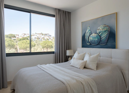 EXCEPTIONAL 4-BEDROOM TOWNHOUSE WITH PANORAMIC SEA VIEWS IN MIJAS COSTA