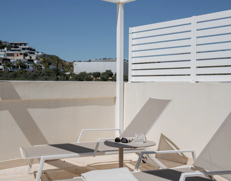 EXCEPTIONAL 4-BEDROOM TOWNHOUSE WITH PANORAMIC SEA VIEWS IN MIJAS COSTA