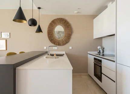 EXCEPTIONAL 4-BEDROOM TOWNHOUSE WITH PANORAMIC SEA VIEWS IN MIJAS COSTA
