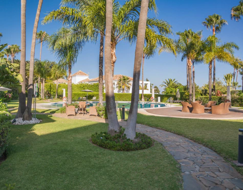 LUXURY GROUND FLOOR APARTMENT IN SIERRA BLANCA
