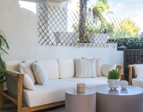LUXURY GROUND FLOOR APARTMENT IN SIERRA BLANCA