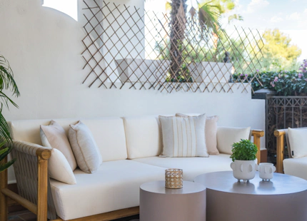 LUXURY GROUND FLOOR APARTMENT IN SIERRA BLANCA