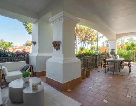 LUXURY GROUND FLOOR APARTMENT IN SIERRA BLANCA