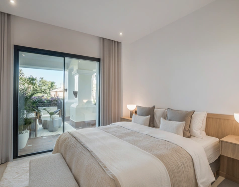 LUXURY GROUND FLOOR APARTMENT IN SIERRA BLANCA