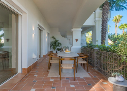 LUXURY GROUND FLOOR APARTMENT IN SIERRA BLANCA
