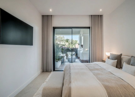 LUXURY GROUND FLOOR APARTMENT IN SIERRA BLANCA