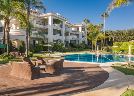 LUXURY GROUND FLOOR APARTMENT IN SIERRA BLANCA