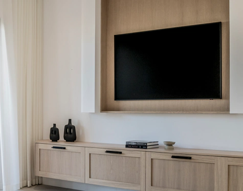 LUXURY GROUND FLOOR APARTMENT IN SIERRA BLANCA