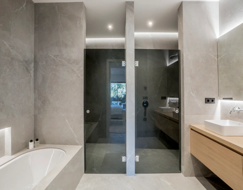 LUXURY GROUND FLOOR APARTMENT IN SIERRA BLANCA