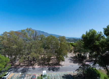 Apartment in Aloha with 2 bedrooms,