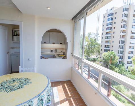 Apartment in Aloha with 2 bedrooms,