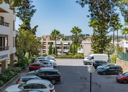 Apartment in Aloha with 2 bedrooms,
