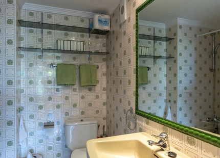 Apartment in Aloha with 2 bedrooms,