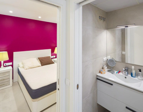 BEAUTIFUL 2-BEDROOM APARTMENT IN LA DAMA DE NOCHE