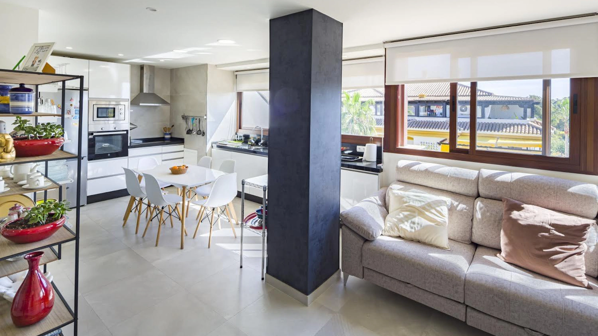 Apartment for sale in La Dama de Noche, Nueva Andalucia