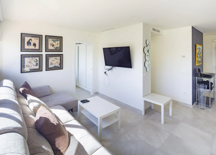 BEAUTIFUL 2-BEDROOM APARTMENT IN LA DAMA DE NOCHE