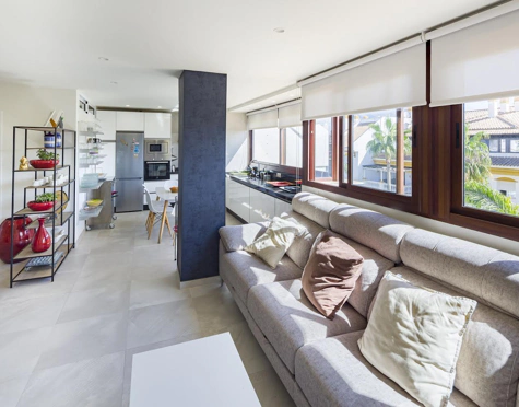 BEAUTIFUL 2-BEDROOM APARTMENT IN LA DAMA DE NOCHE