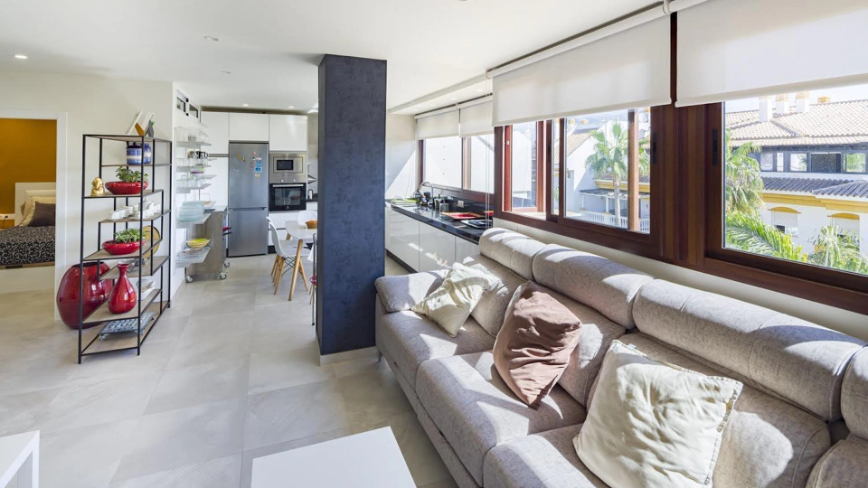 Apartment for sale in La Dama de Noche, Nueva Andalucia