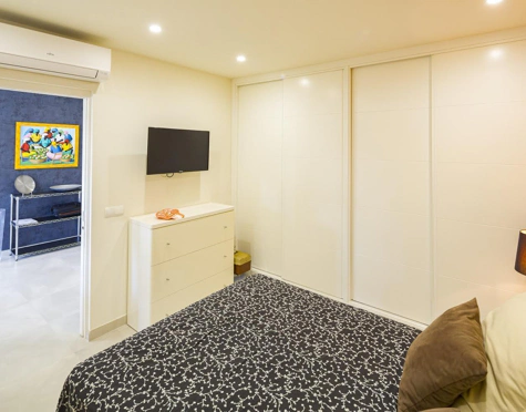 BEAUTIFUL 2-BEDROOM APARTMENT IN LA DAMA DE NOCHE