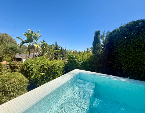 One-level villa with heated pool in Nueva Andalucía, Marbella