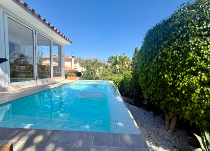 One-level villa with heated pool in Nueva Andalucía, Marbella