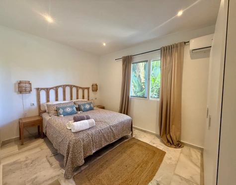 One-level villa with heated pool in Nueva Andalucía, Marbella
