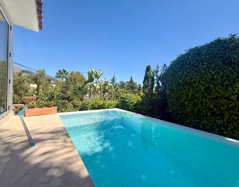 One-level villa with heated pool in Nueva Andalucía, Marbella