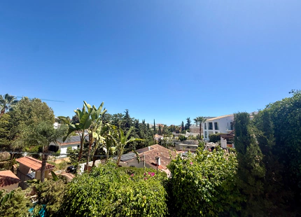 One-level villa with heated pool in Nueva Andalucía, Marbella
