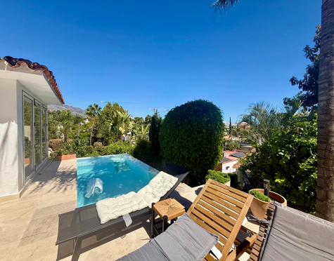 One-level villa with heated pool in Nueva Andalucía, Marbella