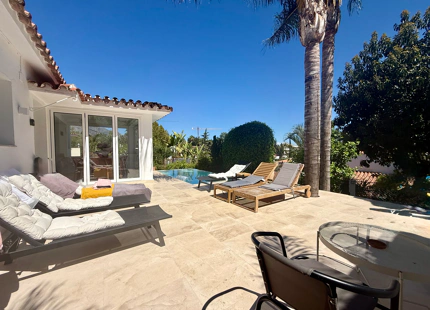One-level villa with heated pool in Nueva Andalucía, Marbella