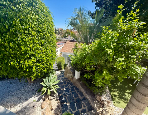One-level villa with heated pool in Nueva Andalucía, Marbella