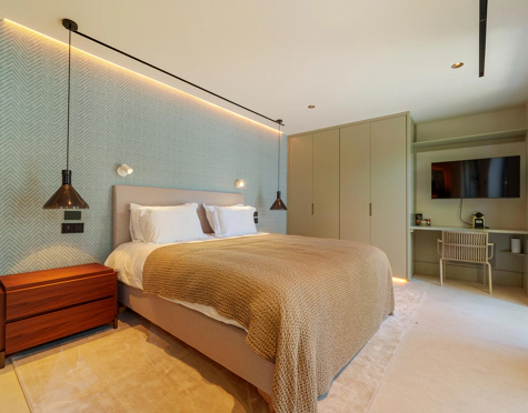 EXCEPTIONAL ONE-LEVEL LUXURY VILLA IN PUERTO BANÚS, MARBELLA