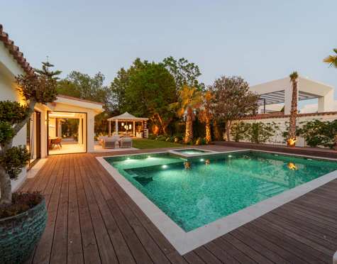 EXCEPTIONAL ONE-LEVEL LUXURY VILLA IN PUERTO BANÚS, MARBELLA