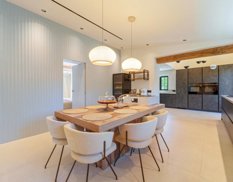 EXCEPTIONAL ONE-LEVEL LUXURY VILLA IN PUERTO BANÚS, MARBELLA